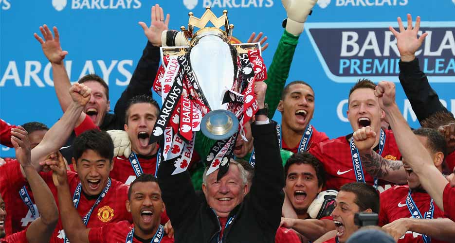 Alex Ferguson lifting Premier League Trophy with Manchester United