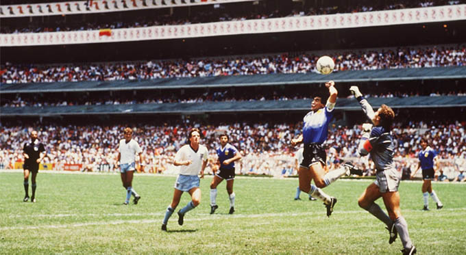 Maradona before scoring the Hand of God